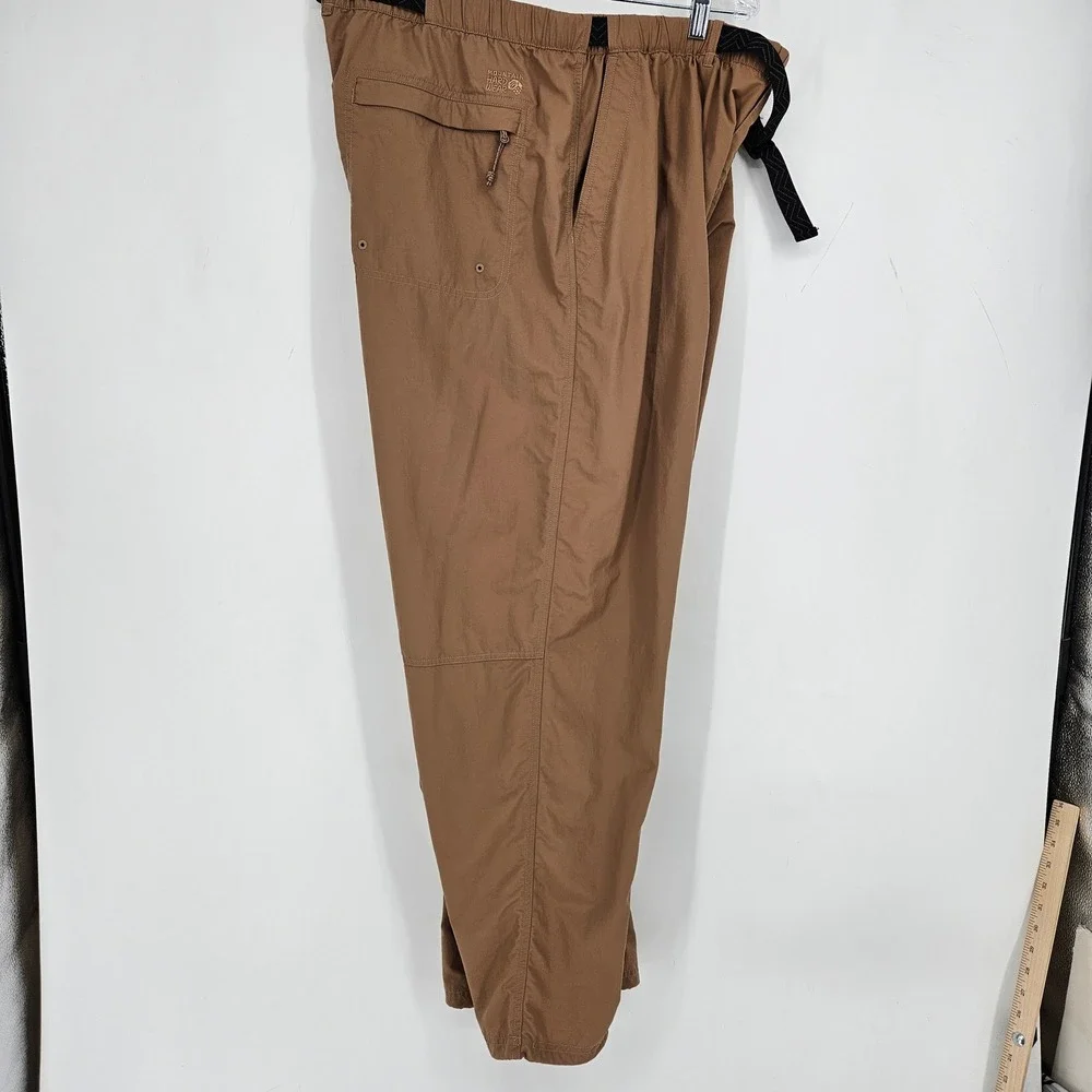 Mountain Hardwear Stryder Pants Mens XXL Tan Hiking Outdoors Nylon Belted
